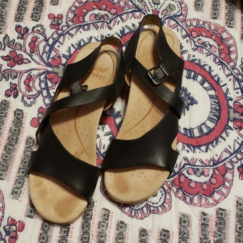 Dansko sandals black leather and woodgrain
